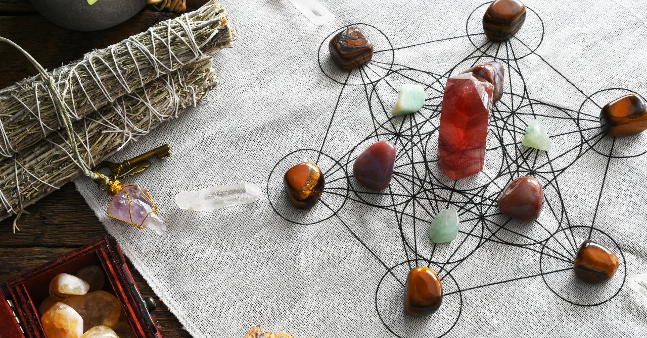 Geometric Crystal Grid