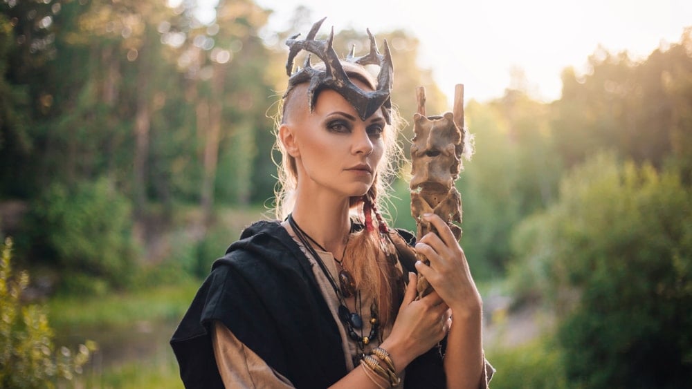 A woman praciticing Faery Wicca