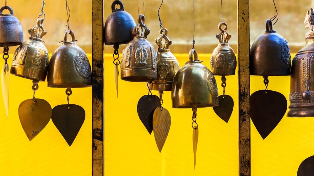 bell shaped wind chimes